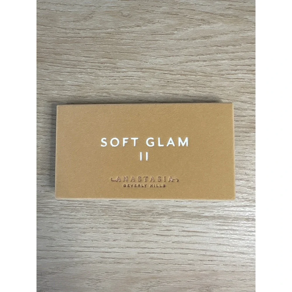 Anastasia Beverly Hills Soft Glam II Mini Eyeshadow Palette 8 Shades New in Box